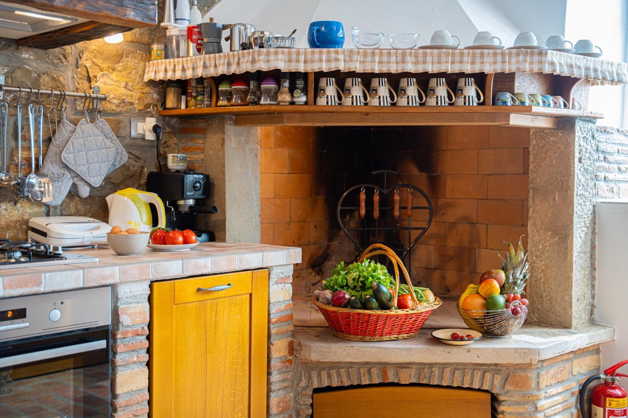 Holiday Home Belveder Motovun With Heated Pool Livade Zewnętrze zdjęcie
