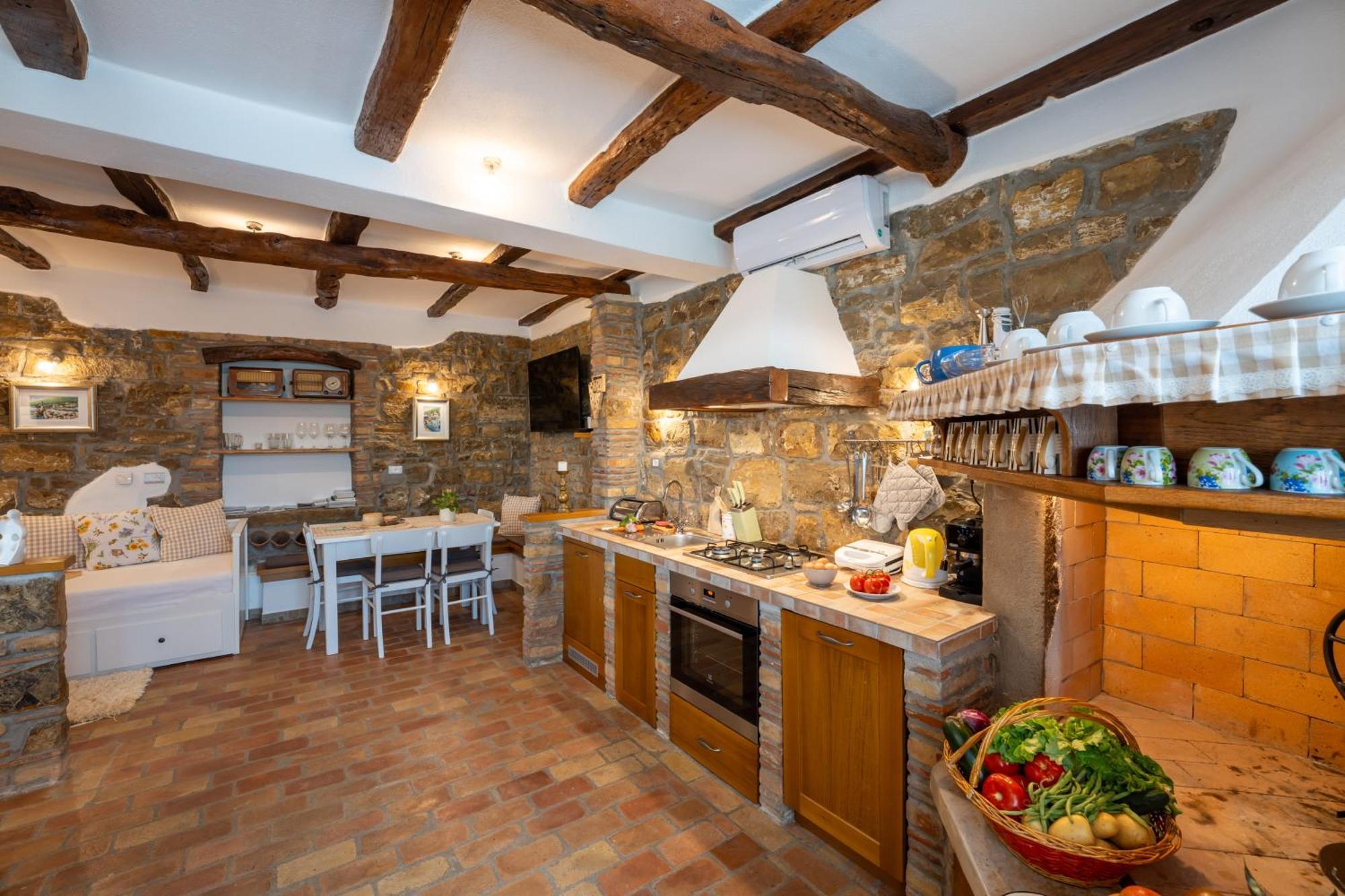 Holiday Home Belveder Motovun With Heated Pool Livade Zewnętrze zdjęcie