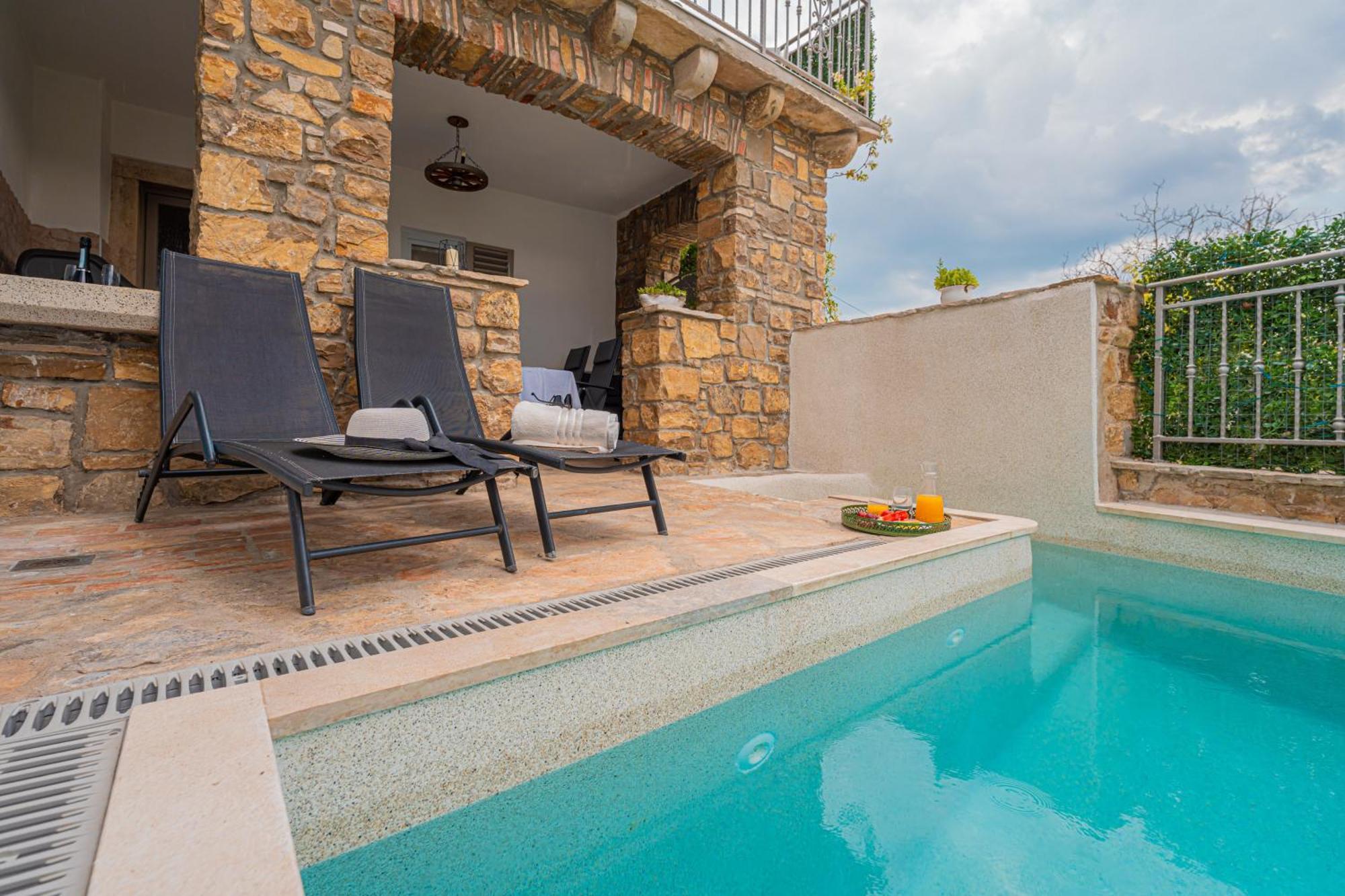 Holiday Home Belveder Motovun With Heated Pool Livade Zewnętrze zdjęcie