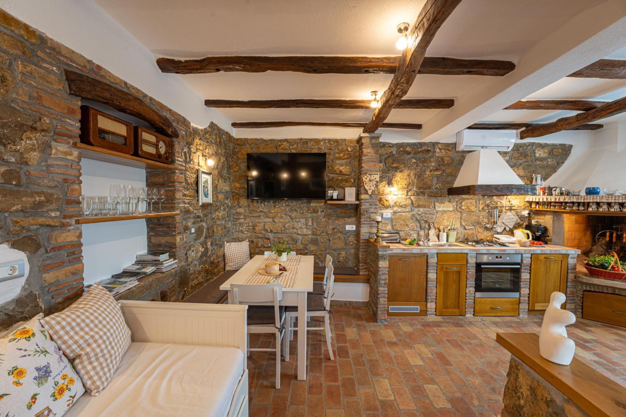 Holiday Home Belveder Motovun With Heated Pool Livade Zewnętrze zdjęcie