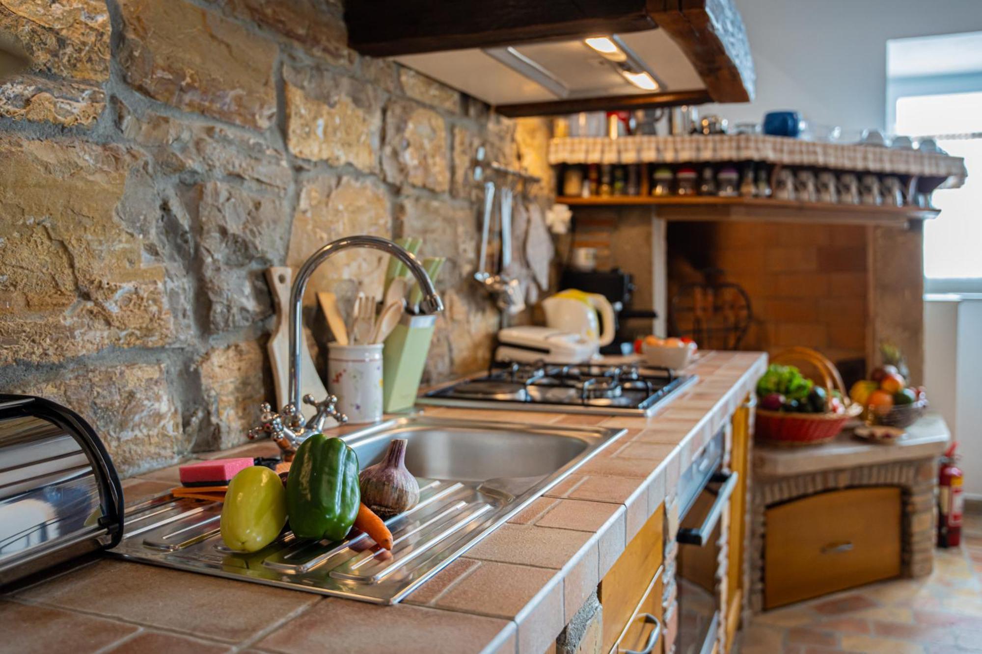 Holiday Home Belveder Motovun With Heated Pool Livade Zewnętrze zdjęcie